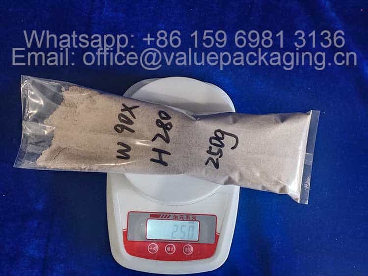 weighing-250-grams-coffee-powder-long-pillow-sachet-pouch-min