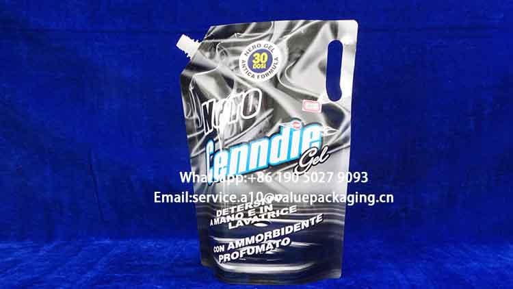 006-3L-strong-spout-bag-for-liquid-laundry-detergent2